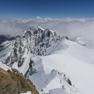 Au dessus des nuages