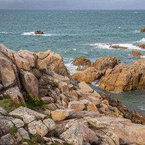 Roches et mer bretonnes